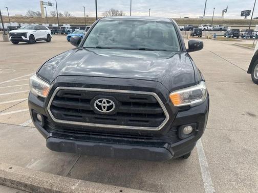 2017 Toyota Tacoma SR5