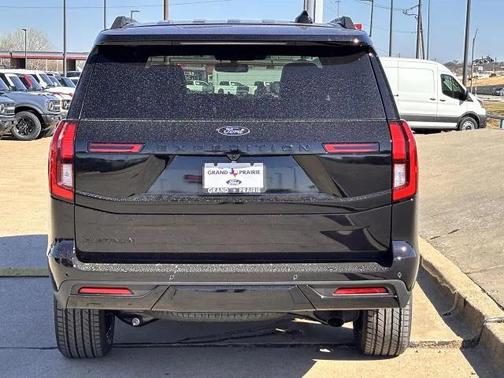 2026 Ford Expedition Platinum