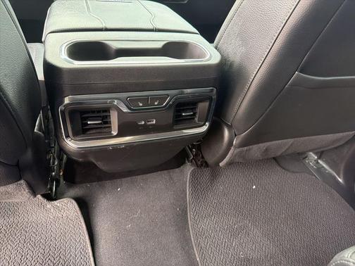 Onyx Black 2024 GMC Sierra 2500 Denali