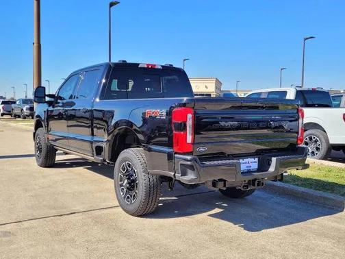 2025 Ford F-250 Platinum