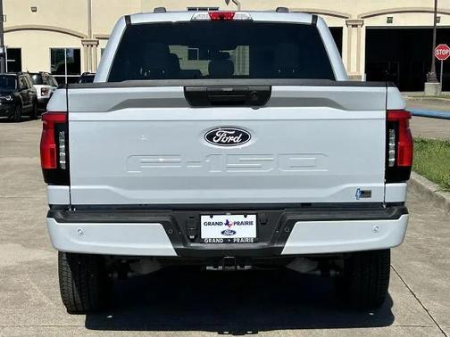 2025 Ford F-150 Lightning XLT