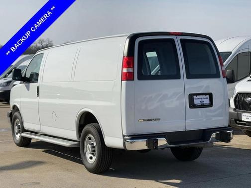 2024 Chevrolet Express 2500 RWD 2500 Regular Wheelbase WT
