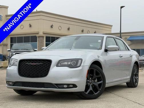 2023 Chrysler 300 S