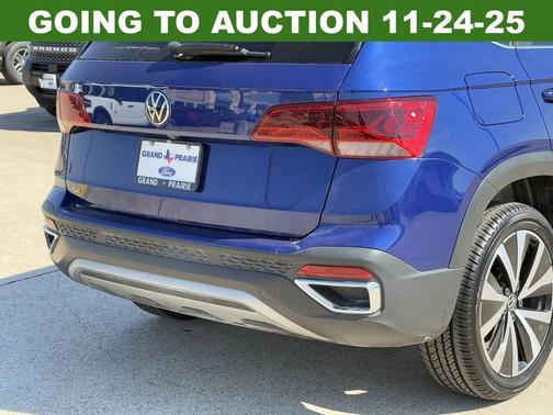 2023 Volkswagen Taos 1.5T SE