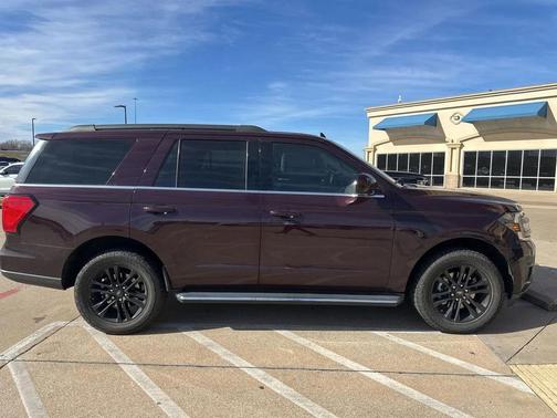 2023 Ford Expedition XLT