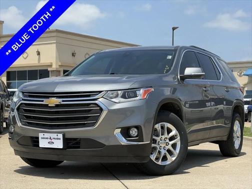 2021 Chevrolet Traverse LT Cloth