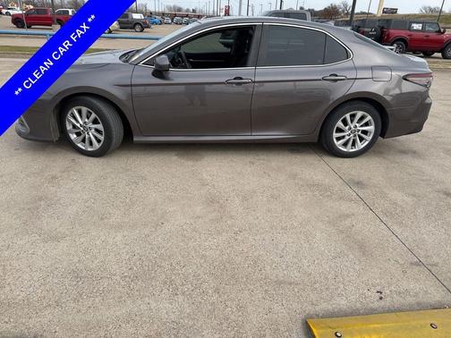 2023 Toyota Camry LE