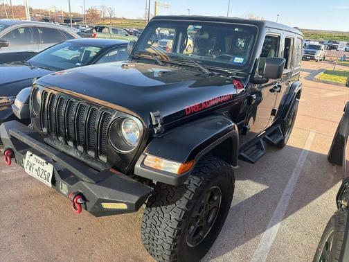 2020 Jeep Wrangler Unlimited Sahara