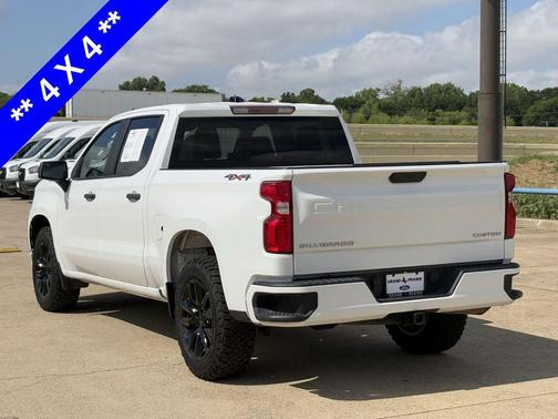 Summit White 2022 Chevrolet Silverado 1500 Limited Custom