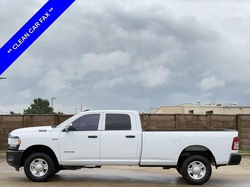 2022 RAM 2500 Tradesman Crew Cab 4x4 8' Box