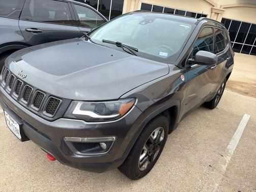 Granite Crystal Metallic Clearcoat 2017 Jeep New Compass Trailhawk