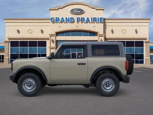 2025 Ford Bronco Base