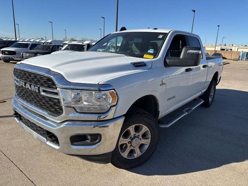 2024 RAM 2500 Big Horn Crew Cab 4x4 6'4' Box