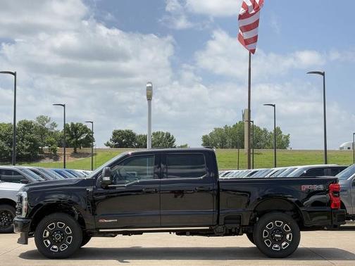 2025 Ford F-350 Platinum