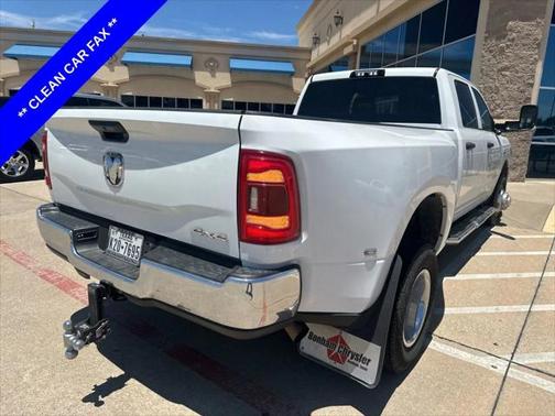 2021 RAM 3500 Tradesman Crew Cab 4x4 8' Box