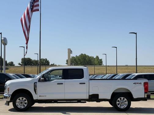2024 Ford F-250 XLT
