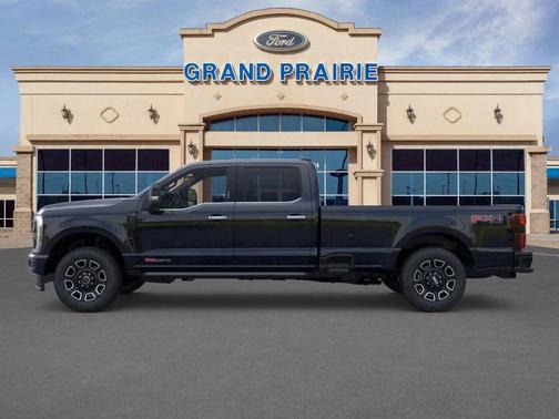 2026 Ford F-350 Platinum