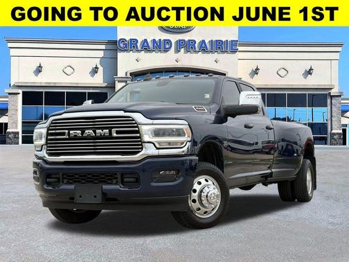Patriot Blue Pearlcoat 2024 RAM 3500 Laramie Crew Cab 4x4 8' Box