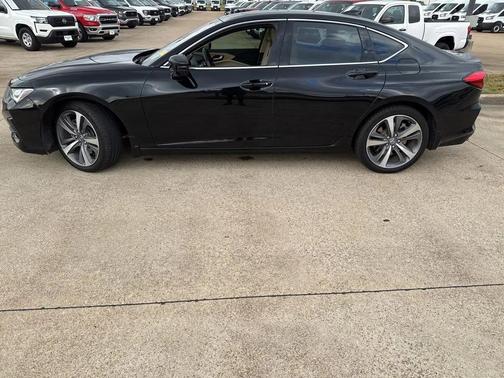 2023 Acura TLX Advance