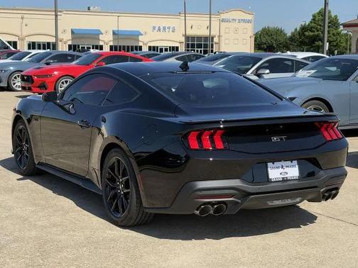 2025 Ford Mustang GT