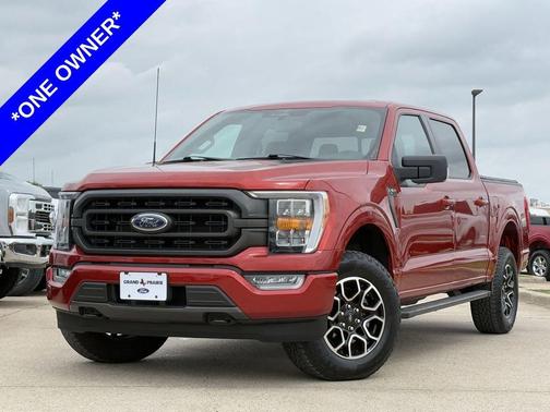 Hot Pepper Red Metallic Tinted Clearcoat 2023 Ford F-150 XLT