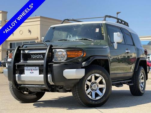 2014 Toyota FJ Cruiser Base