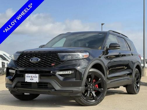 2023 Ford Explorer ST
