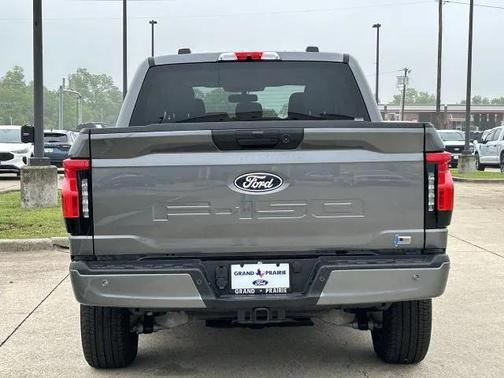 2025 Ford F-150 Lightning XLT