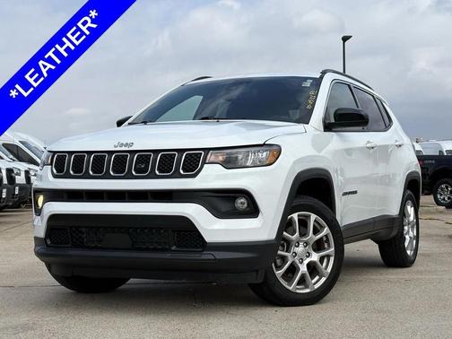 2023 Jeep Compass Latitude Lux