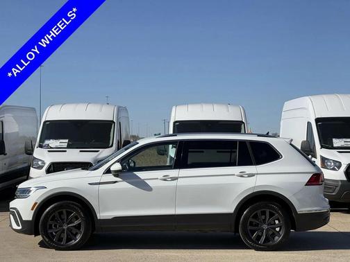 2024 Volkswagen Tiguan 2.0T SE 4MOTION