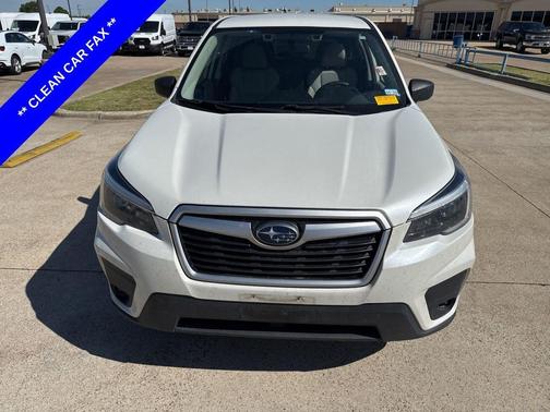 Crystal White Pearl 2021 Subaru Forester Base