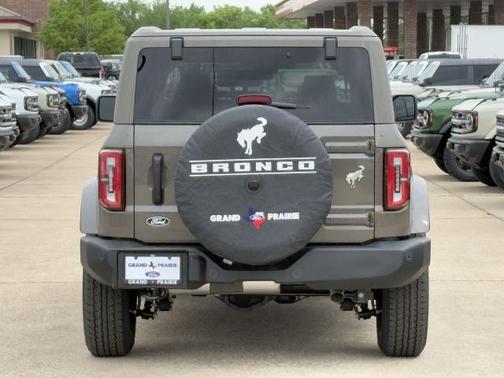 Marsh Gray 2026 Ford Bronco Outer Banks