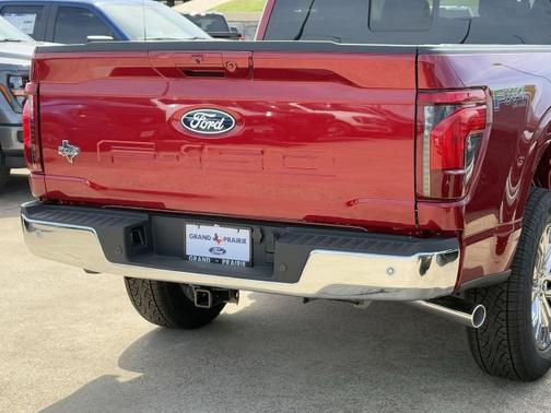 Ruby Red Metallic Tinted Clearcoat 2026 Ford F-150 XLT