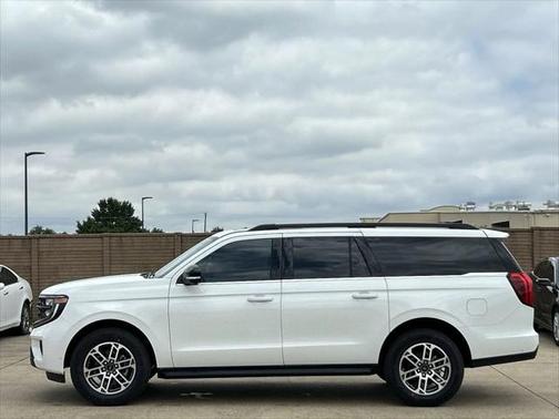 2025 Ford Expedition Max Active 4x2
