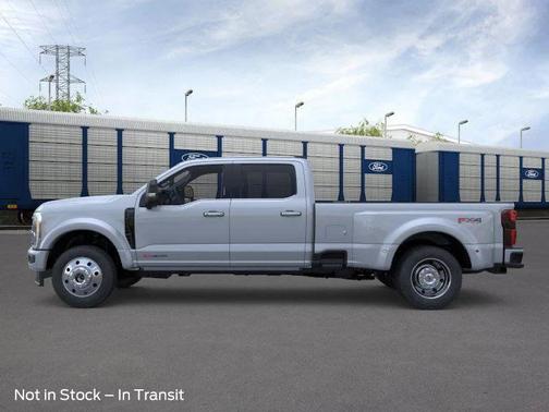 2026 Ford F-450 Platinum