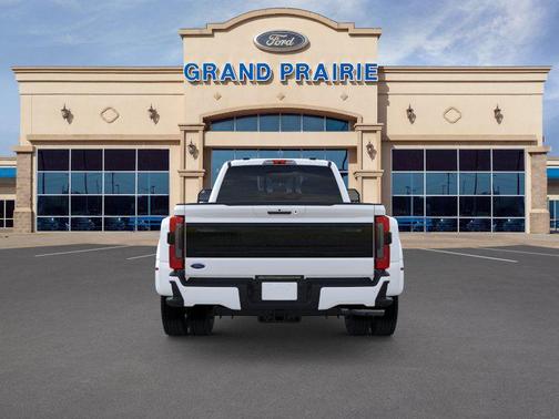 2026 Ford F-450 Platinum