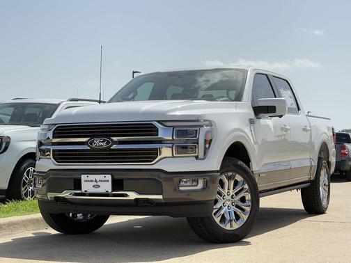 Star White Metallic Tri-Coat 2026 Ford F-150 King Ranch