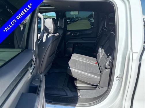 2022 GMC Sierra 1500 AT4X
