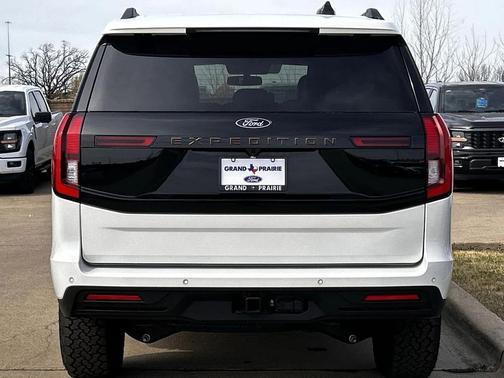 2026 Ford Expedition Tremor