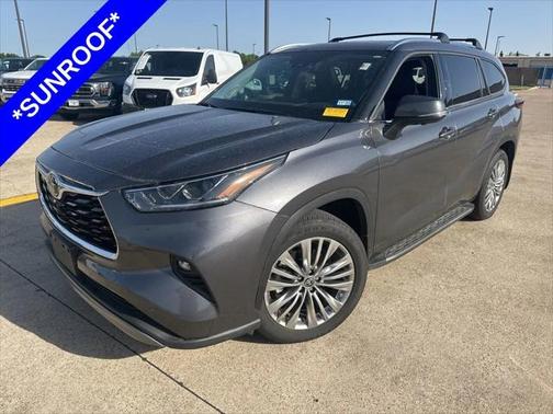 2023 Toyota Highlander Platinum