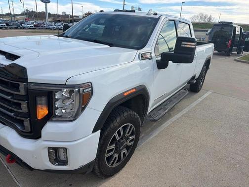 2022 GMC Sierra 2500 AT4