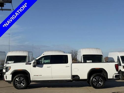 2022 GMC Sierra 2500 AT4