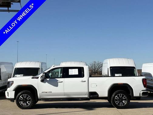 2022 GMC Sierra 2500 AT4