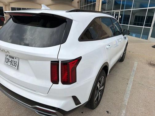 2023 Kia Sorento EX