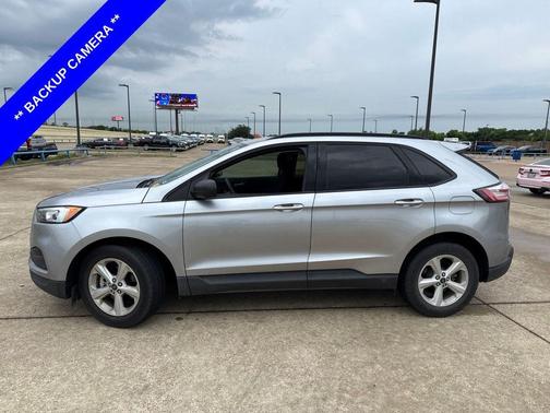 Iconic Silver 2020 Ford Edge SE