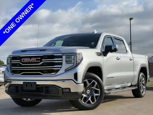 2022 GMC Sierra 1500 SLT