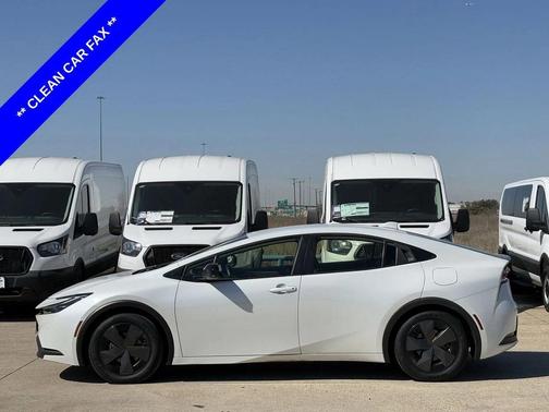 2023 Toyota Prius LE