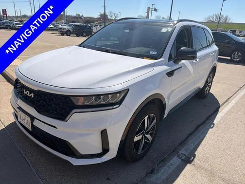 2022 Kia Sorento S