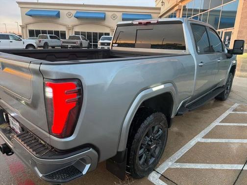 2024 GMC Sierra 2500 AT4