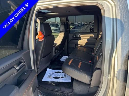 2024 GMC Sierra 2500 AT4